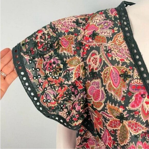 Jennifer Grace Paisley Print Faux Wrap Embroidered Flutter Sleeve Blouse (NWT) - Picture 4 of 13